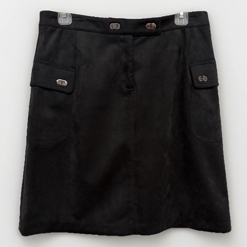 J McLaughlin 8 Black Faux Suede Polyester/Spandex Short Lined Skirt Pockets